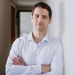 Formado em Medicina pela UFRGS